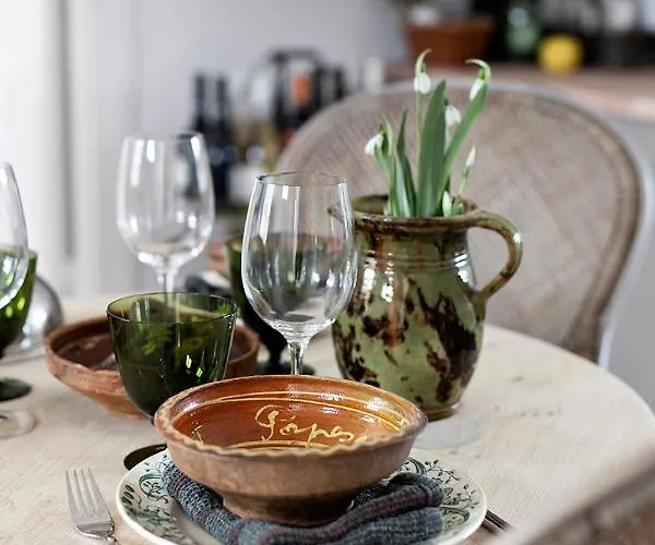 Gartnerhuset Pa Kollerup * Hadsten Stationsby