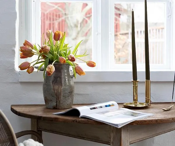 Gartnerhuset Pa Kollerup * Hadsten Stationsby